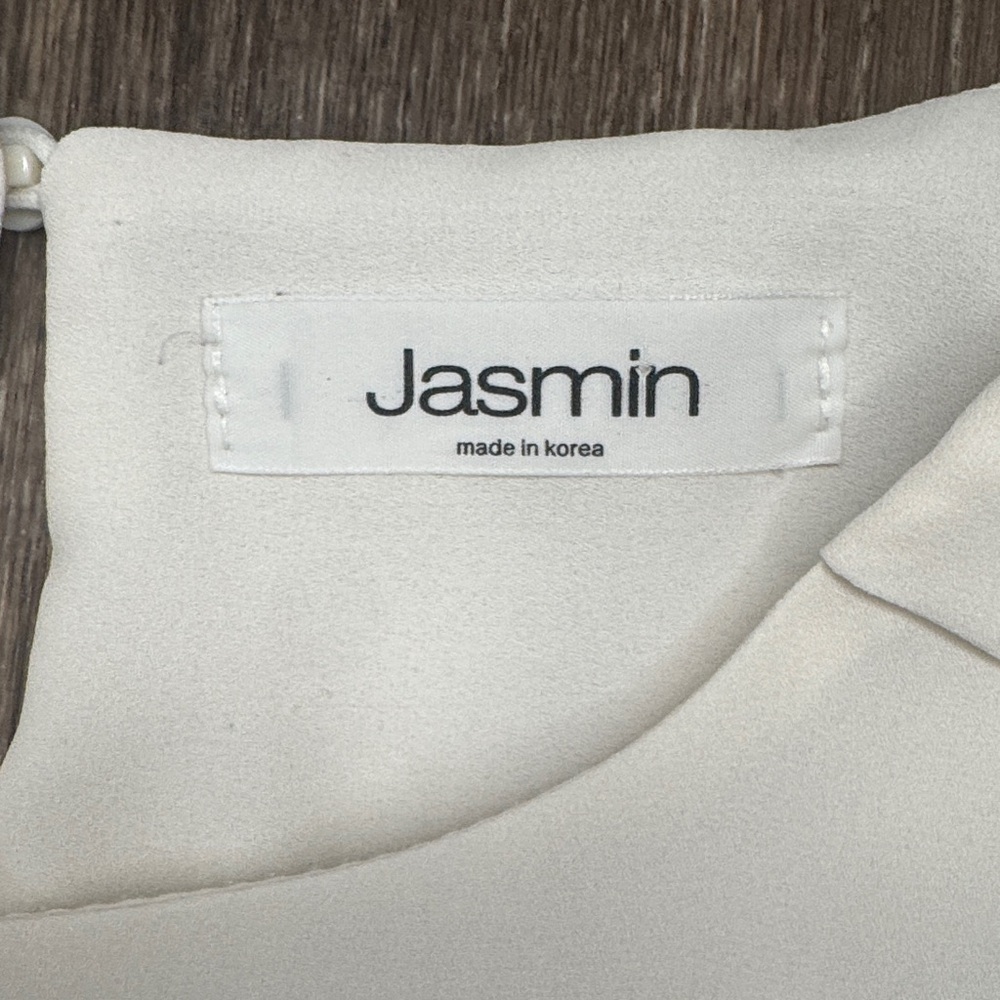 Jasmine Cream Women's Blouse Women’s Size Medium - Picture 2 of 10